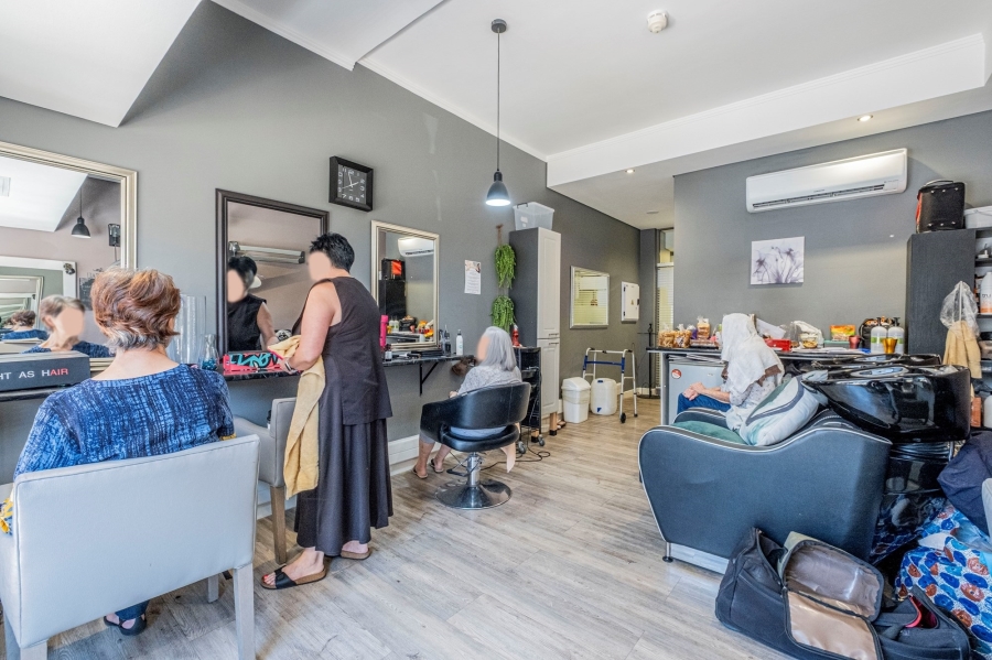 1 Bedroom Property for Sale in Baronetcy Estate Western Cape